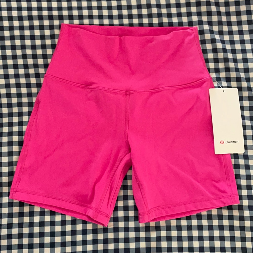 NWT Sonic Pink Align Shorts 6”